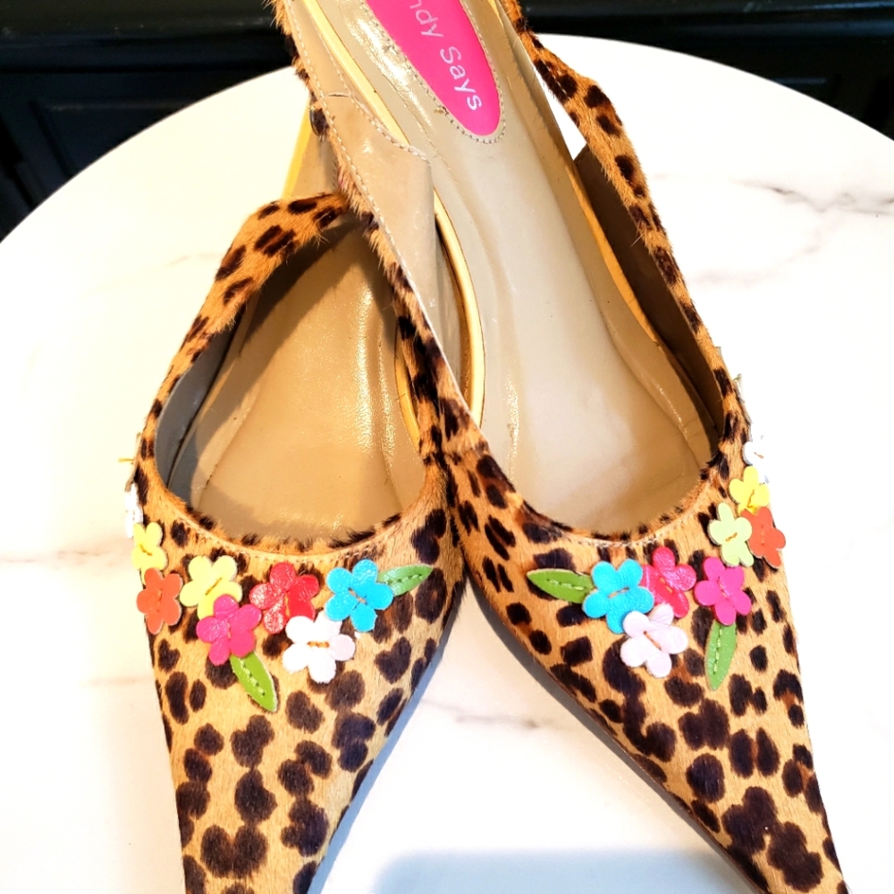 Cindy Says leopard floral slingback shoes size 6 1/2